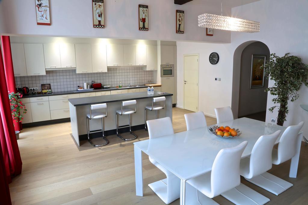 Royal Apartments Bruselas Habitación foto